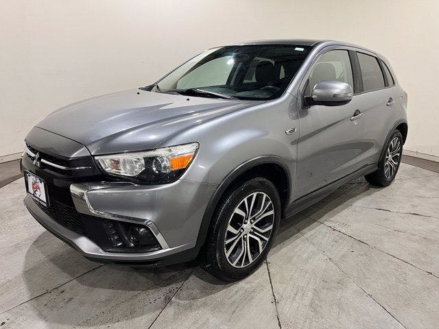 
 2018 Mitsubishi Outlander Sport 2.0 ES full									