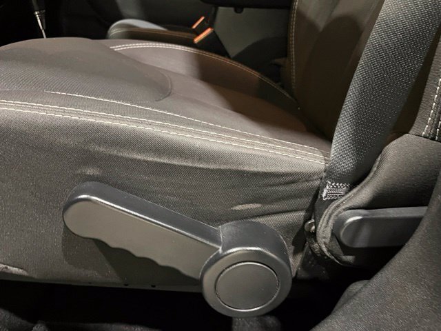 
 2015 Jeep Wrangler Unlimited Rubicon full									