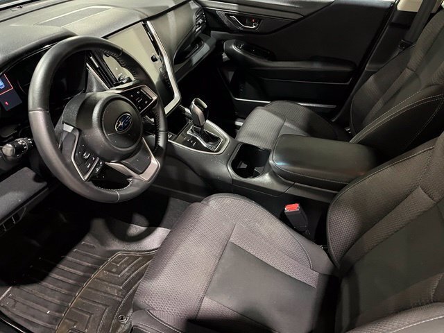 
 2022 Subaru Outback Premium full									