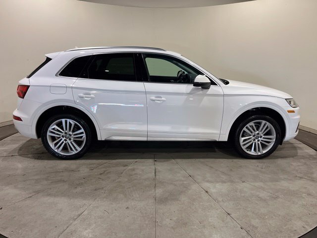 
 2018 Audi Q5 2.0T Premium Plus quattro full									