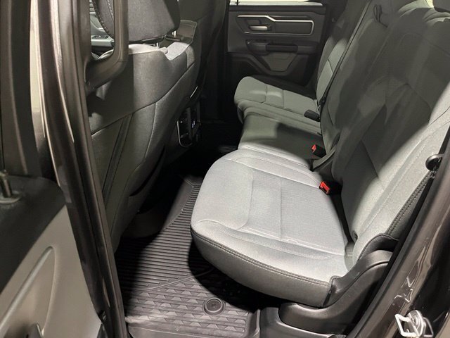 
 2021 RAM 1500 Big Horn full									