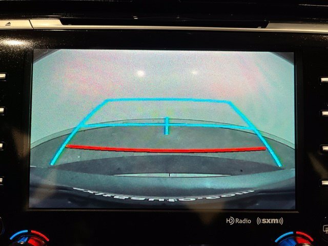 
 2020 Toyota Camry XLE full									