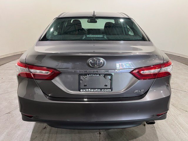 
 2020 Toyota Camry XLE full									