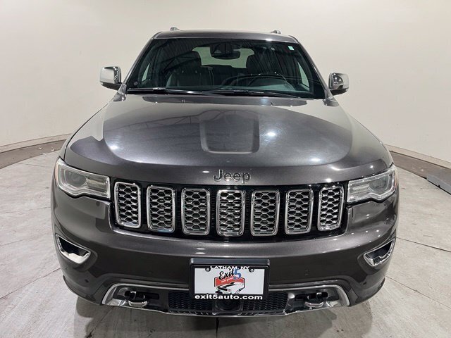 
 2020 Jeep Grand Cherokee Overland full									