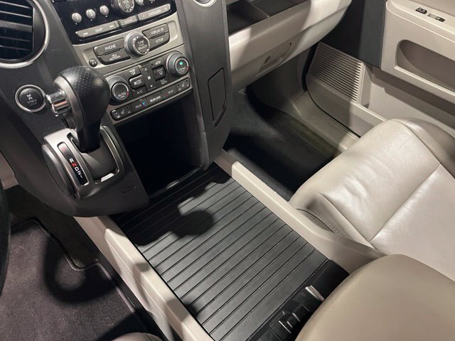 
 2015 Honda Pilot EX-L full									