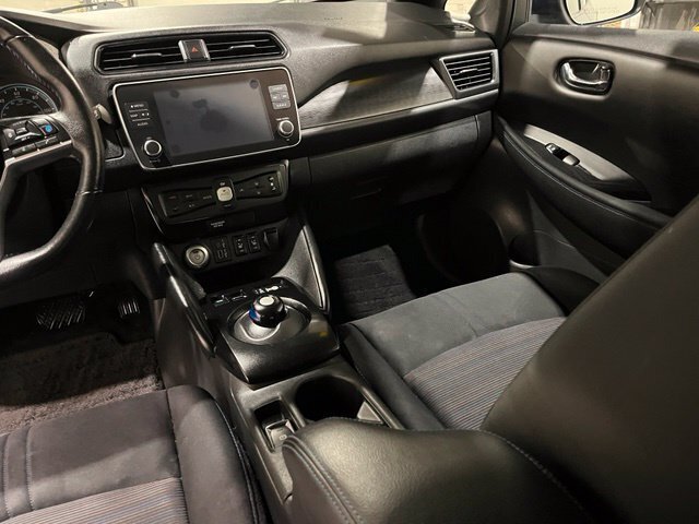 
 2022 Nissan LEAF SV Plus full									