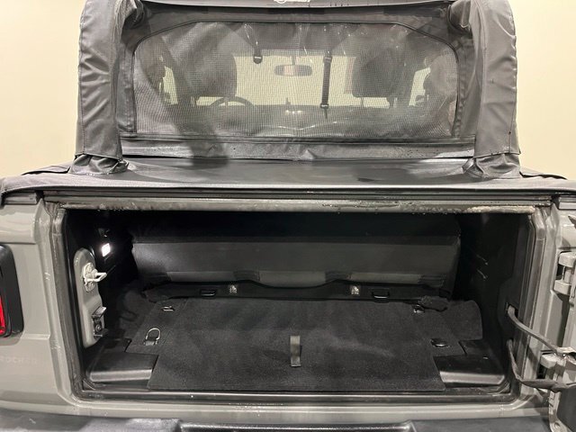 
 2019 Jeep Wrangler Sport full									