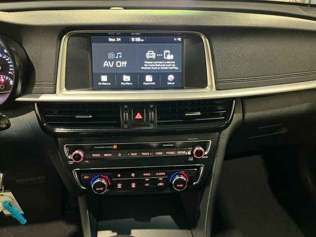 
 2019 Kia Optima LX full									