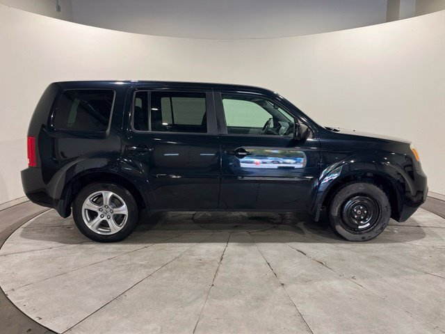 
 2015 Honda Pilot EX-L full									