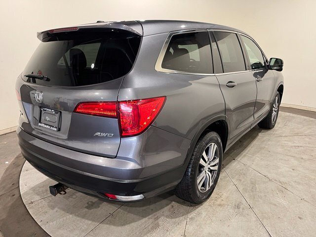
 2016 Honda Pilot EX-L full									