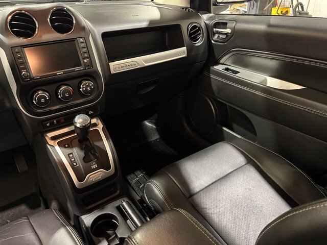 
 2017 Jeep Compass Latitude full									