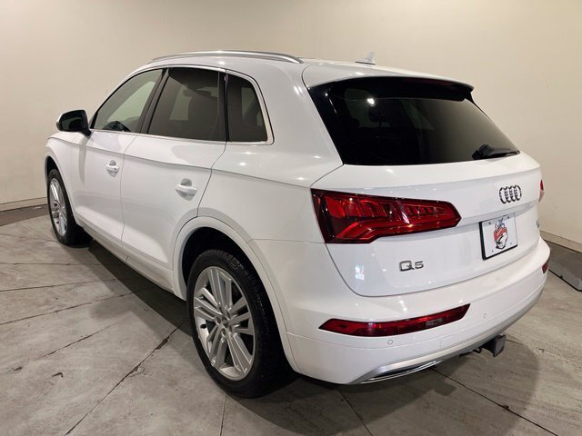 
 2018 Audi Q5 2.0T Premium Plus quattro full									