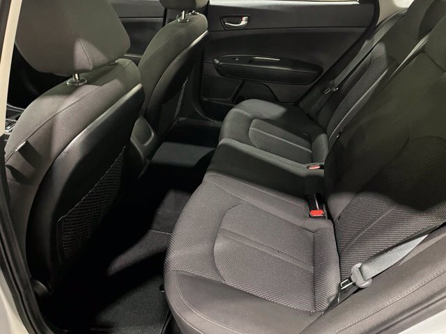 
 2019 Kia Optima LX full									