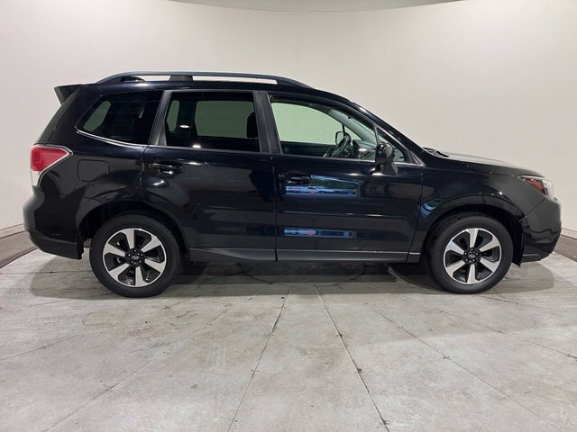 
 2018 Subaru Forester 2.5i Premium full									