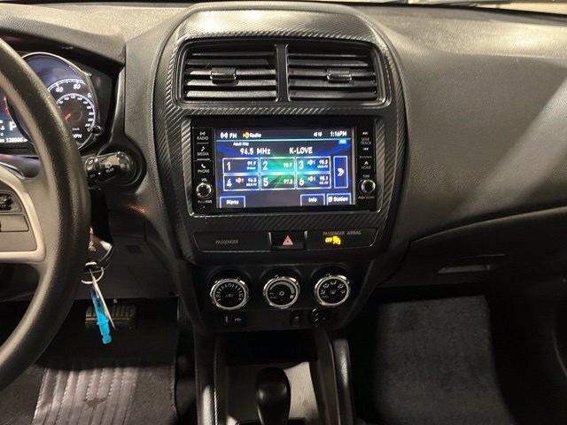 
 2018 Mitsubishi Outlander Sport 2.0 ES full									