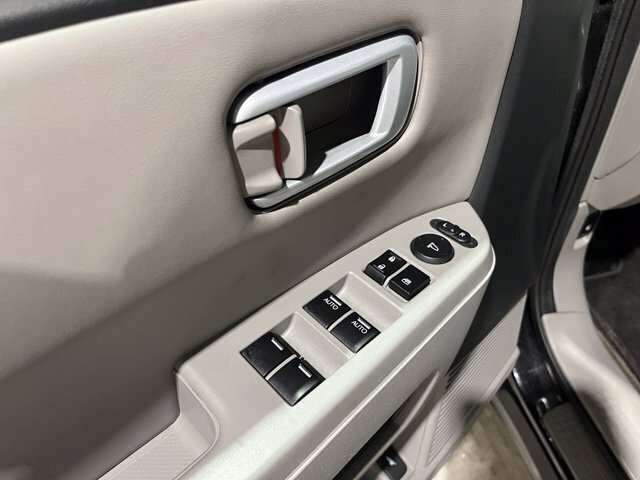 
 2015 Honda Pilot EX-L full									