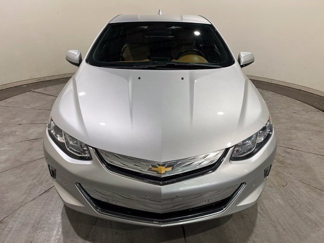 
 2017 Chevrolet Volt Premier full									